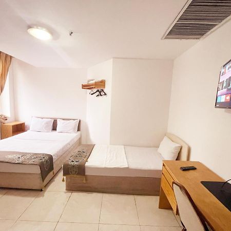 White Horse Hotel Baku Bagian luar foto